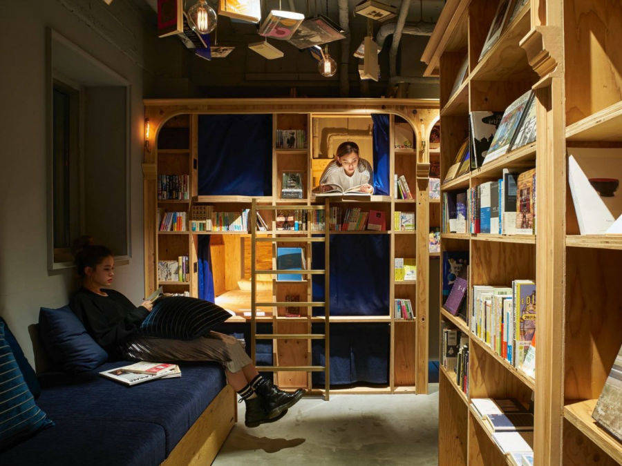 کتابخانه های جدید ژاپن امکان اقامت شبانه برای خوره های کتاب را مهیا کرده اند