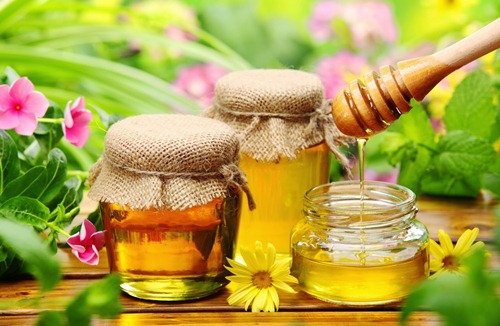 عسل طبیعی  گراوان کندو کردستان